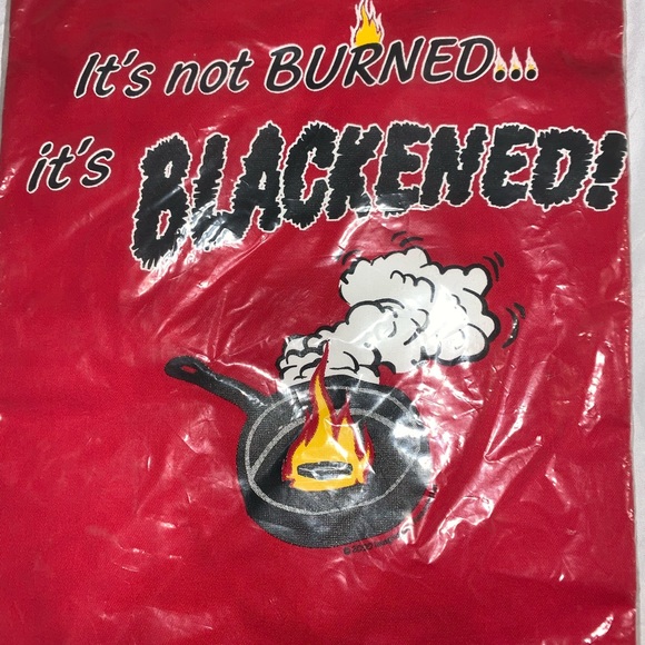 The Imagination Association Apron "It's Not Burned It's Blackened" - Picture 5 of 5
